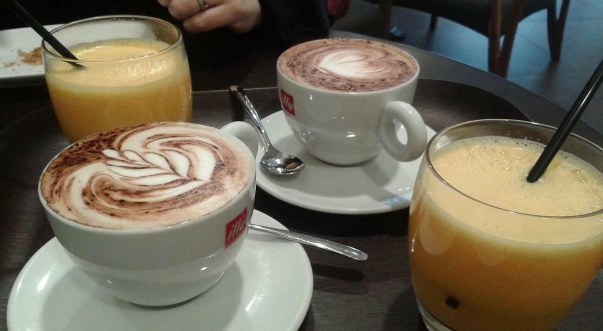 Spazio Cavour Guesthouse Roma Ngoại thất bức ảnh